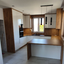 97111446_326250951688763_69