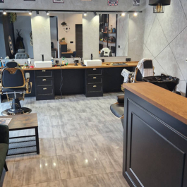 Meble wykonane na zamówienie dla barbera OpaMebel Jasło (10)_
