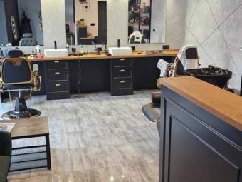 Meble wykonane na zamówienie dla barbera OpaMebel Jasło (10)_